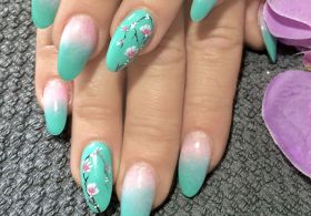 Naildesign_rosa-und-jade.jpg